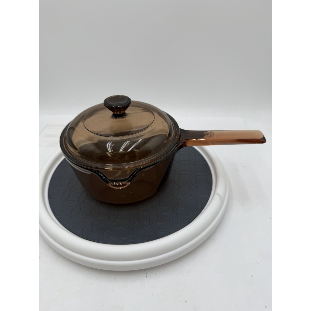Vintage Corning Visions Amber Glass 1L Saucepan V-1-B Lid Pour Spout USA